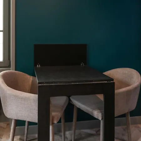 Apartahotel Cote Ouest Aix Les Bains 4*